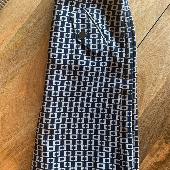 LOFT Pencil Skirt - Picture 6 of 8